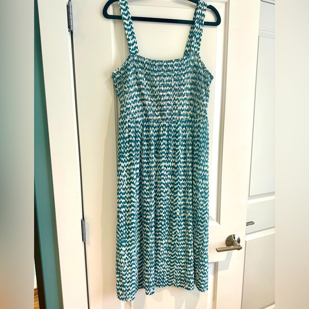 Smocked midi dress size XL